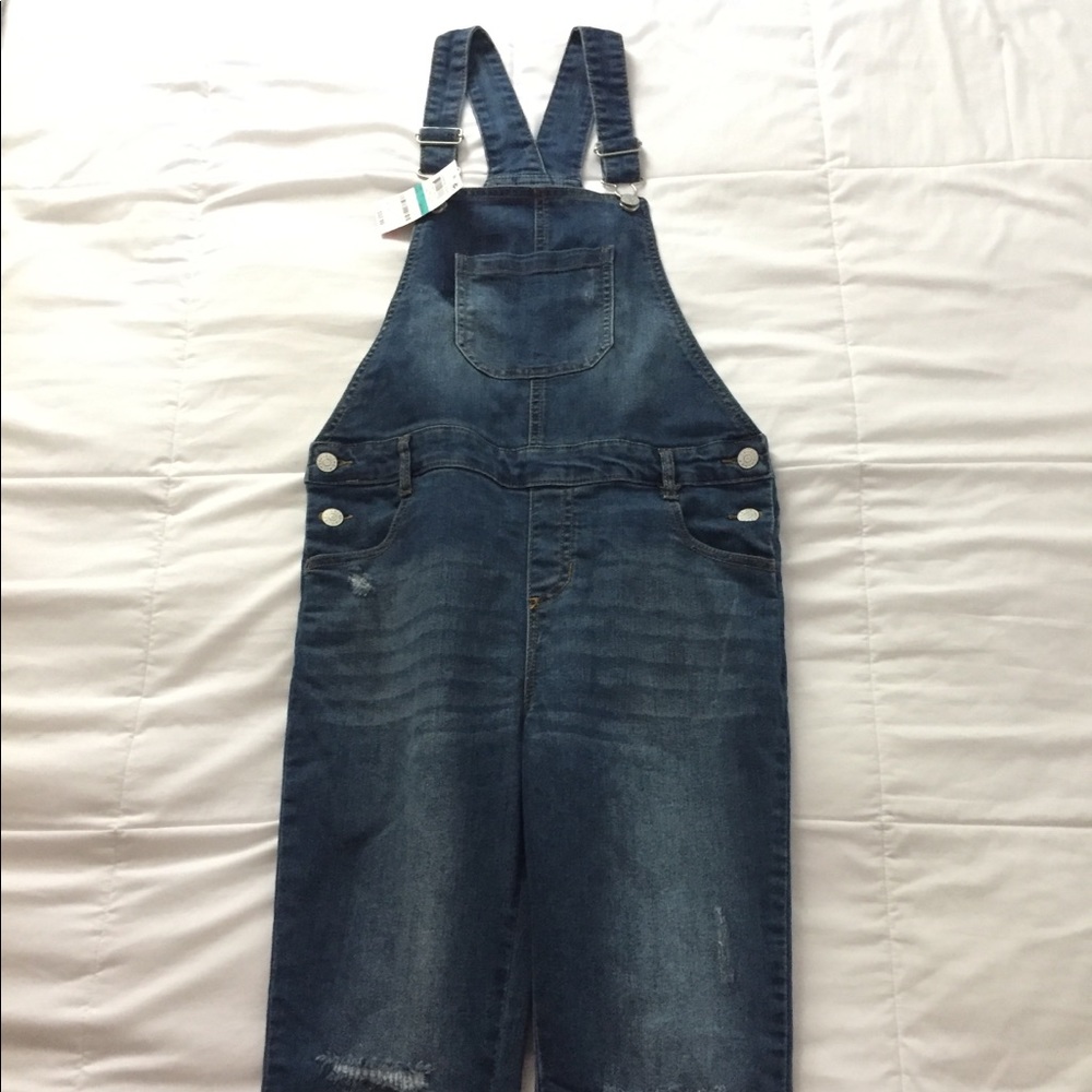 Macy’s Girls Denim Overals🍁
